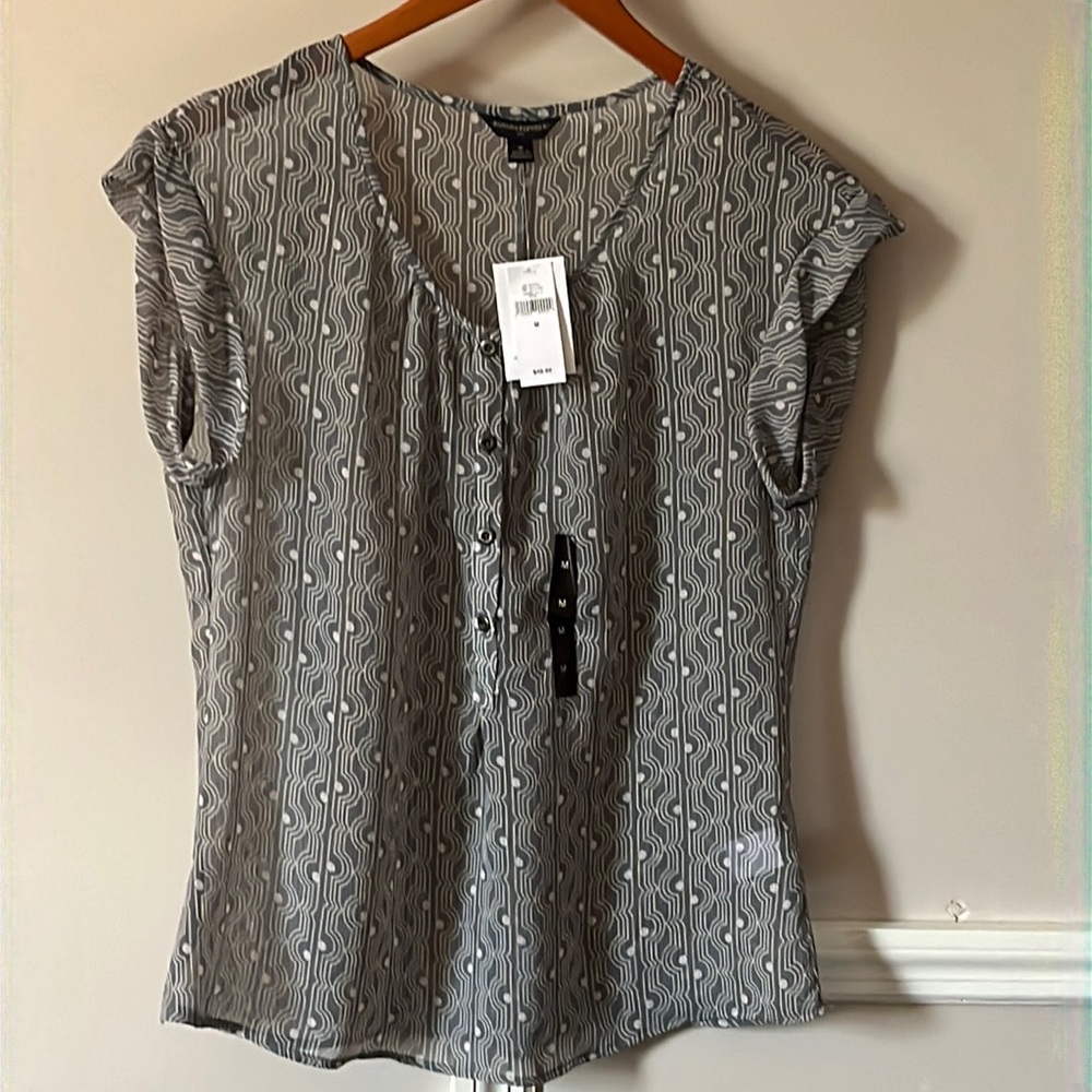 Banana Republic Factory top